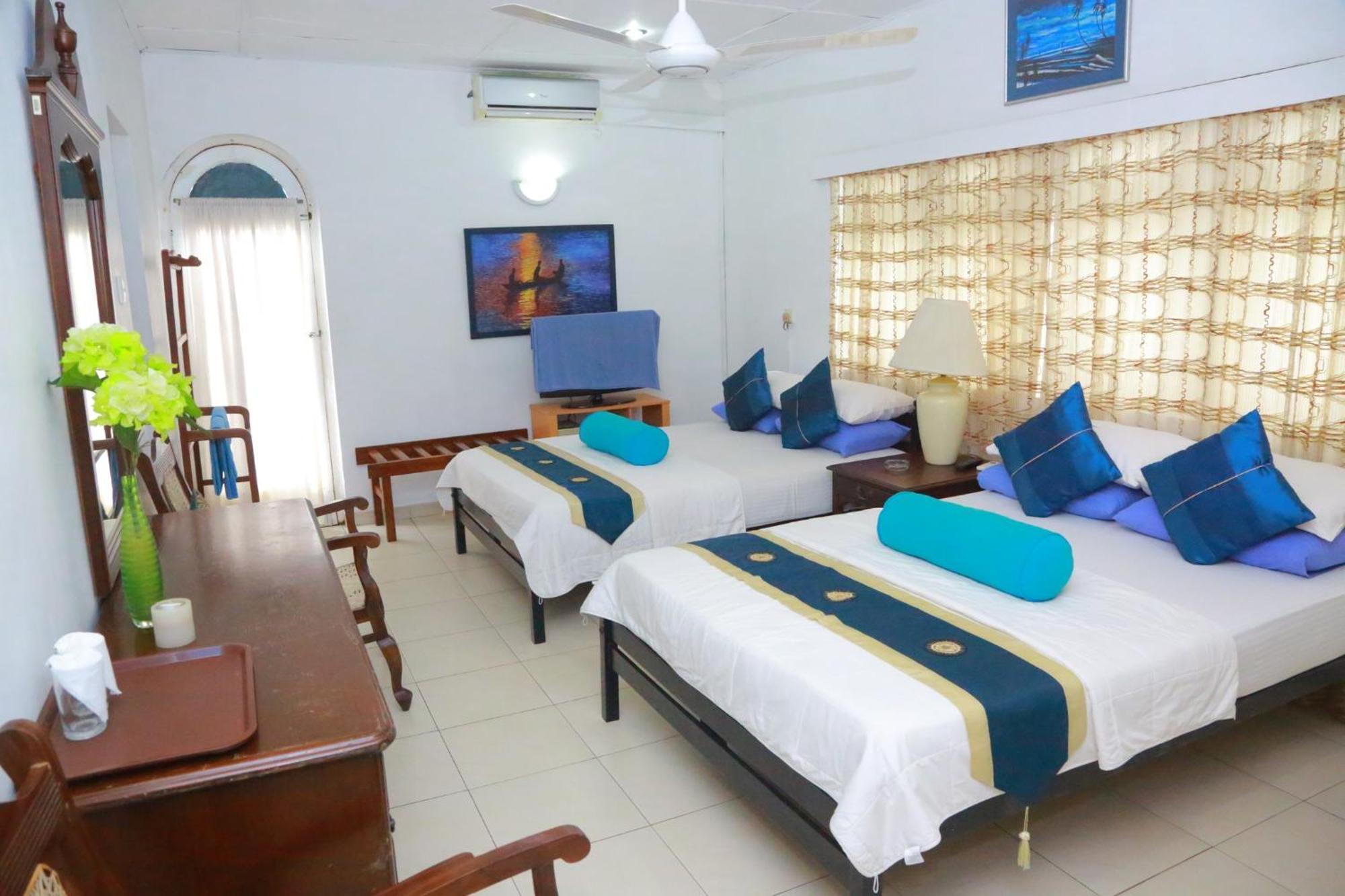 Ranveli Beach Hotel Дехивала-Маунт-Лавиния Экстерьер фото